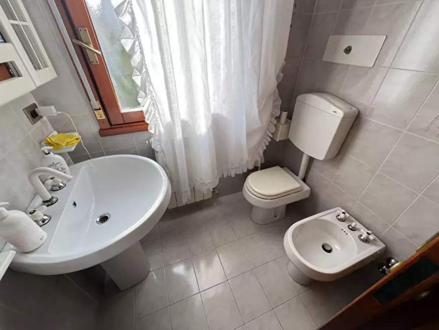 Immagine 16 di Villetta a schiera in vendita  in Via Giovanni Da Verrazzano a Chioggia