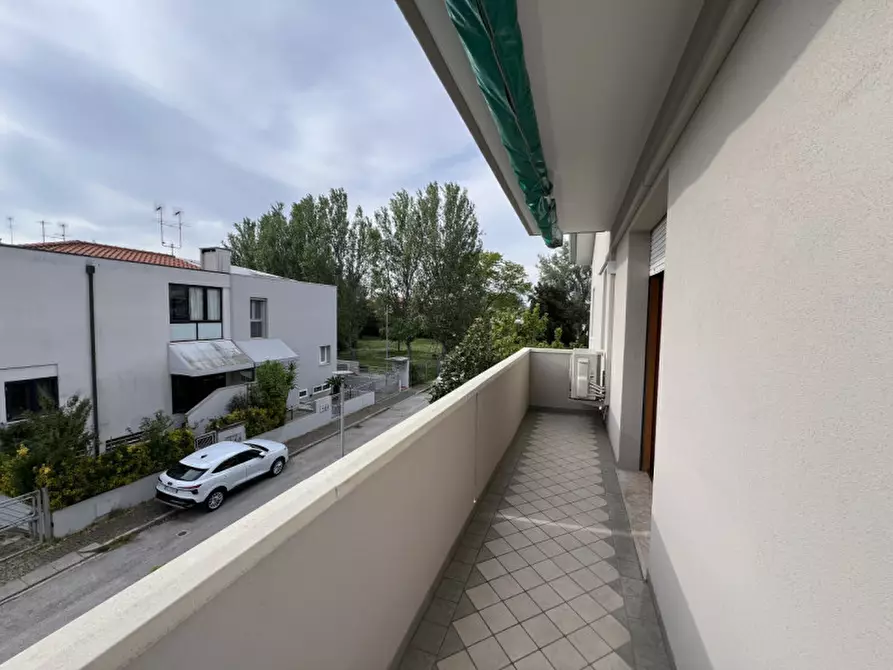 Immagine 21 di Appartamento in vendita  in Via Giovanni Da Verrazzano a Chioggia
