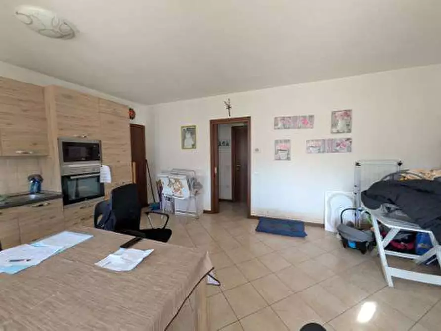Immagine 4 di Appartamento in vendita  in Via Risorgimento 5 a Castelnuovo Del Garda