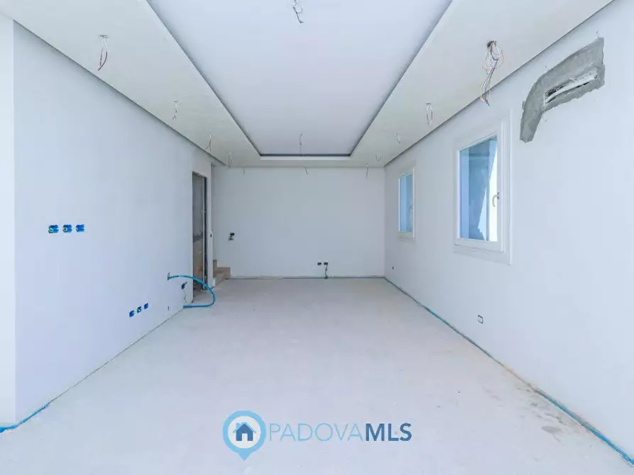 Immagine 10 di Casa bifamiliare in vendita  in Via Podrecca a Abano Terme