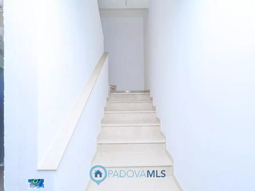 Immagine 20 di Casa bifamiliare in vendita  in Via Podrecca a Abano Terme