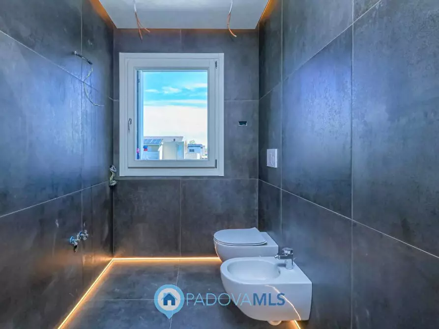 Immagine 25 di Casa bifamiliare in vendita  in Via Podrecca a Abano Terme