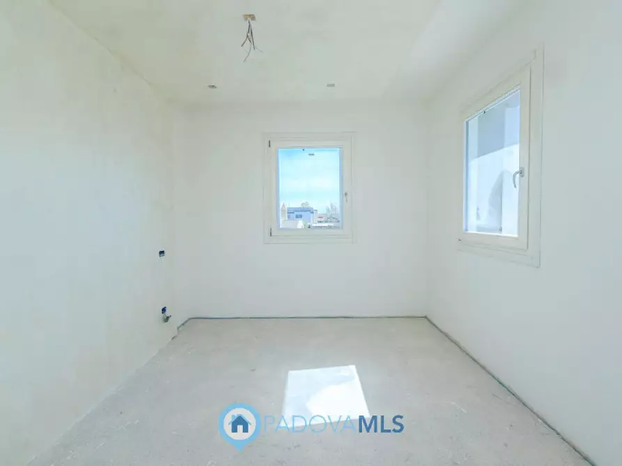 Immagine 33 di Casa bifamiliare in vendita  in Via Podrecca a Abano Terme