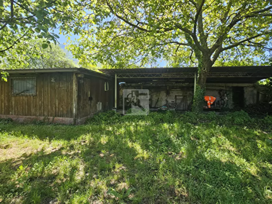 Immagine 4 di Terreno in vendita  a Arco