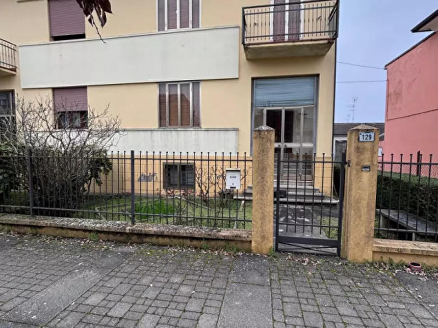 Immagine 1 di Villetta a schiera in vendita  a Castagnaro