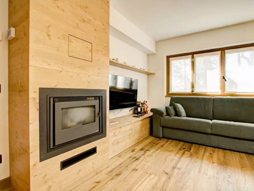 Immagine 3 di Appartamento in vendita  in Via Giacomo Matteotti, 43 a Pinzolo
