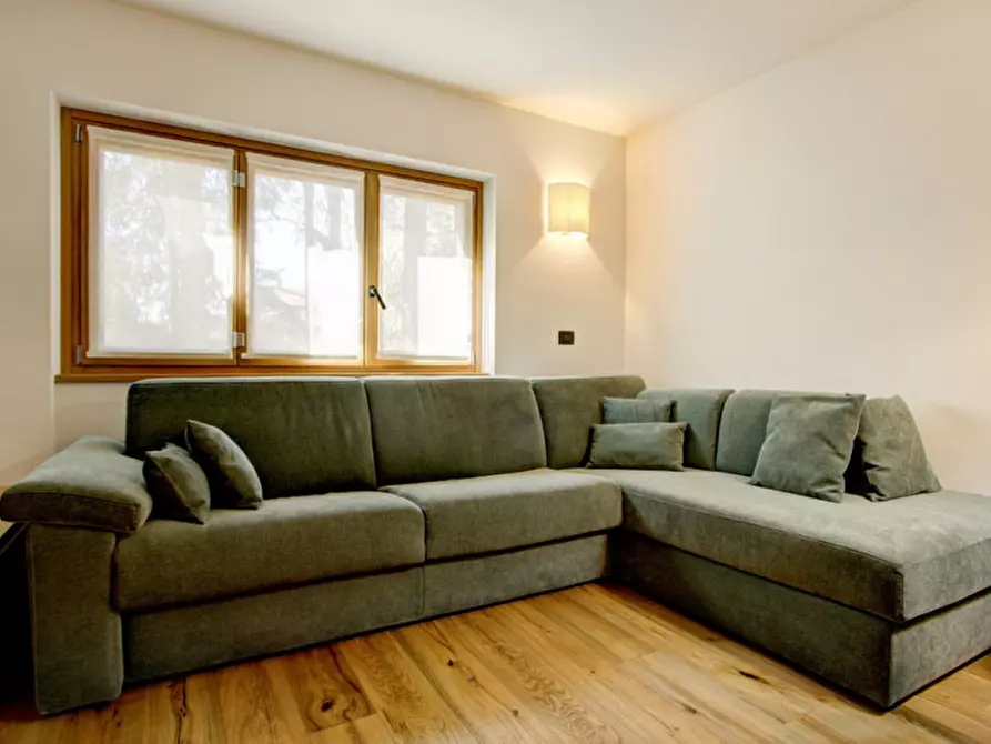 Immagine 4 di Appartamento in vendita  in Via Giacomo Matteotti, 43 a Pinzolo
