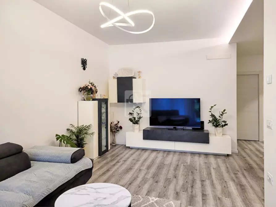 Immagine 9 di Appartamento in vendita  in Via Giacomo Bozzoni a Riva Del Garda