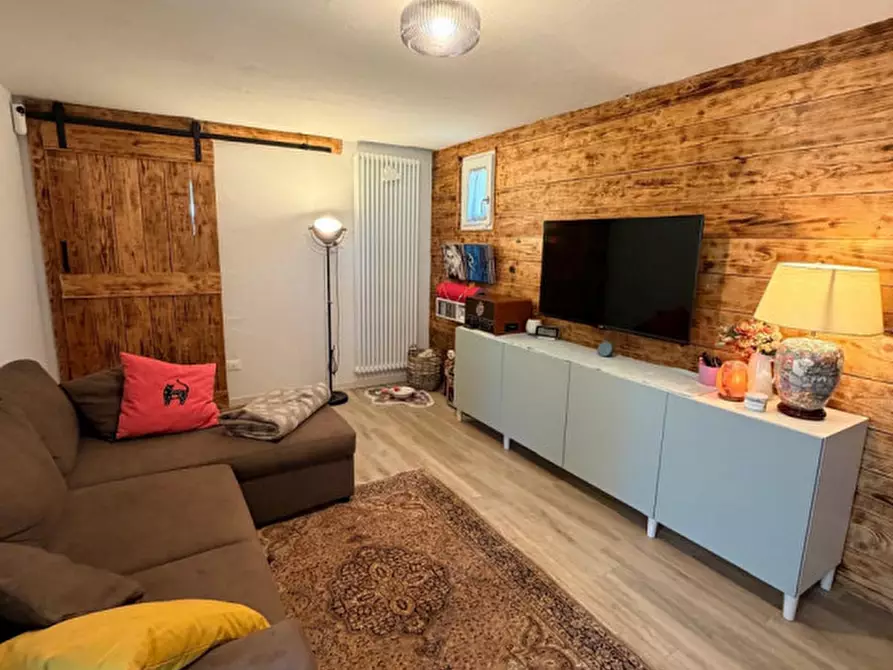 Immagine 7 di Casa indipendente in vendita  a Giavera Del Montello
