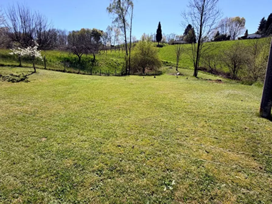 Immagine 21 di Casa indipendente in vendita  a Giavera Del Montello