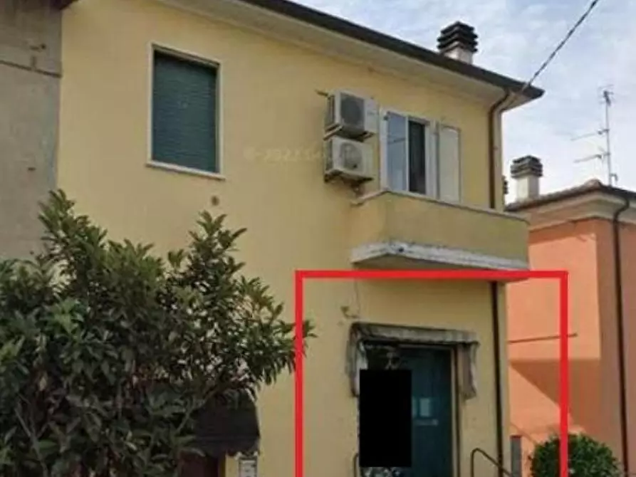 Immagine 1 di Negozio in vendita  in Via Armando Diaz, 12, 47011 Terra del Sole FC, Italia - Castrocaro Terme e Terra del Sole (FC) a Castrocaro Terme E Terra Del Sole