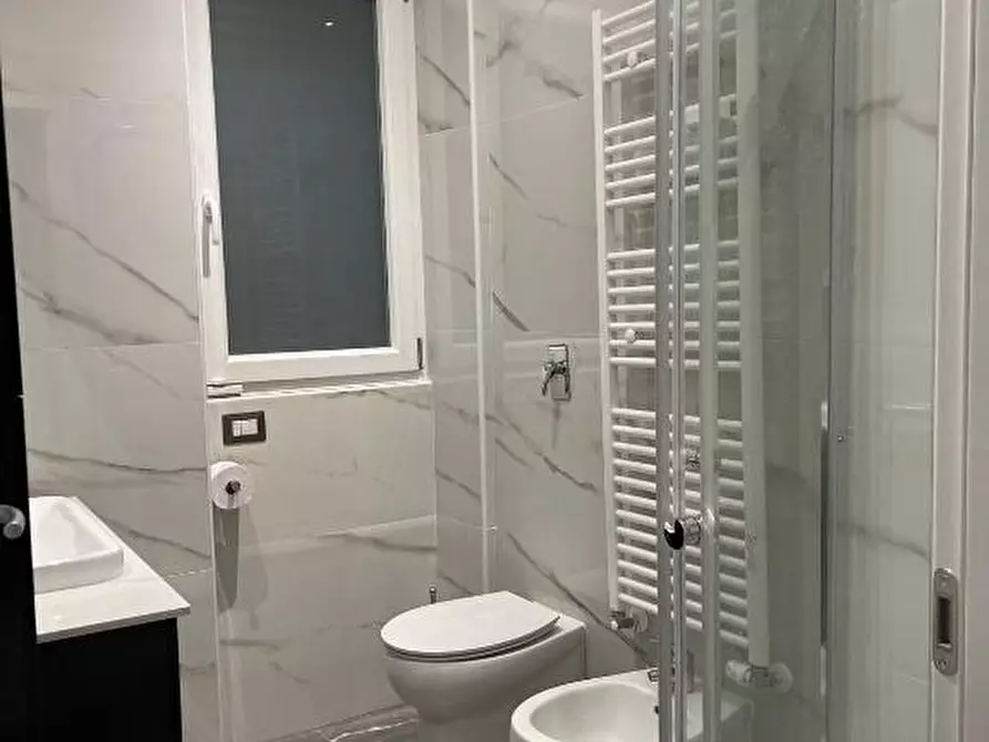 Immagine 34 di Appartamento in affitto  in Via Palmanova a Milano