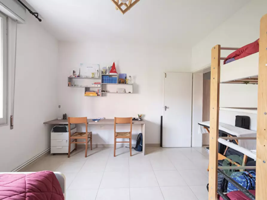 Immagine 22 di Appartamento in vendita  in Via Galileo Ferraris a Carpi