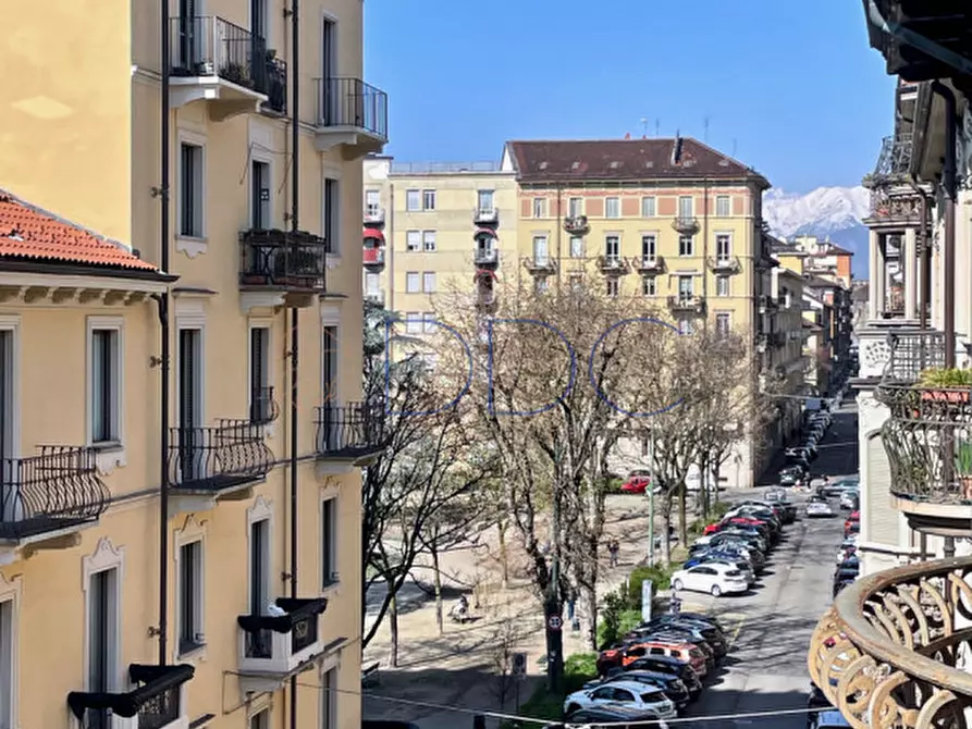 Immagine 13 di Appartamento in vendita  in Via Amedeo Peyron 14 a Torino