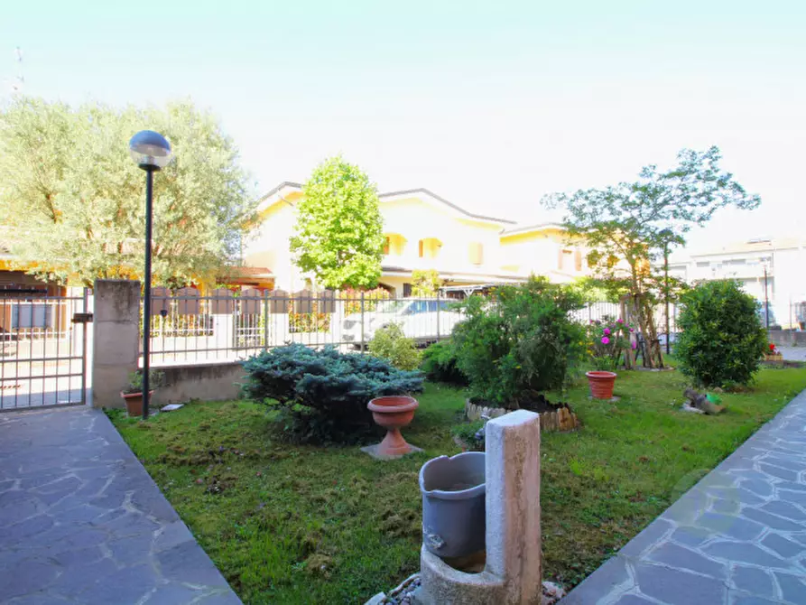 Immagine 27 di Appartamento in vendita  in Via Contarelli 4 a Fabbrico