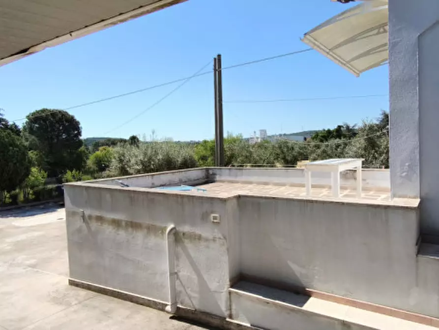 Immagine 8 di Villa in vendita  in SS 172 a Putignano