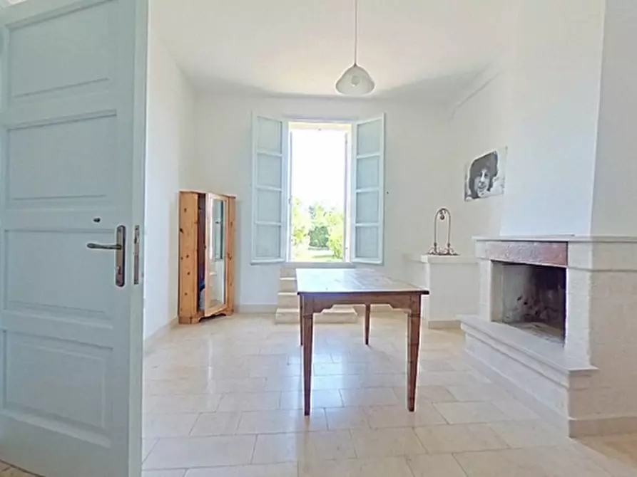 Immagine 12 di Villa in vendita  in SS 172 a Putignano