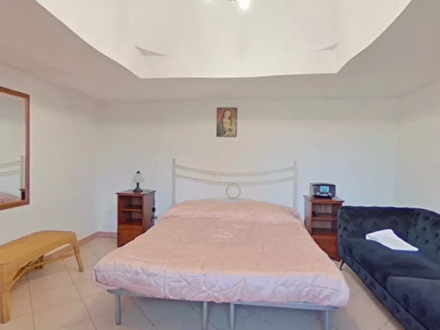 Immagine 25 di Villa in vendita  in SS 172 a Putignano