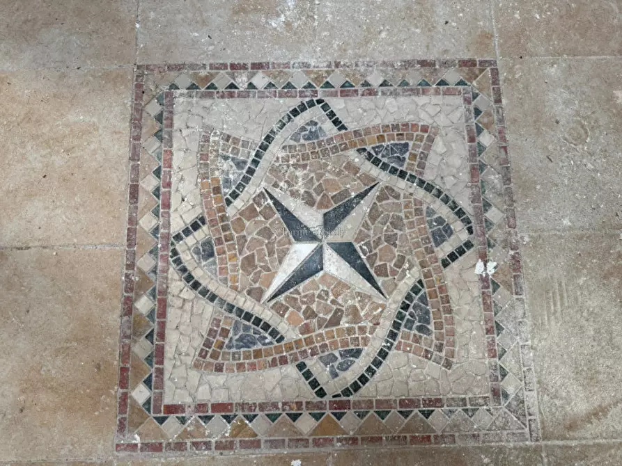 Immagine 18 di Casa indipendente in vendita  a Modica