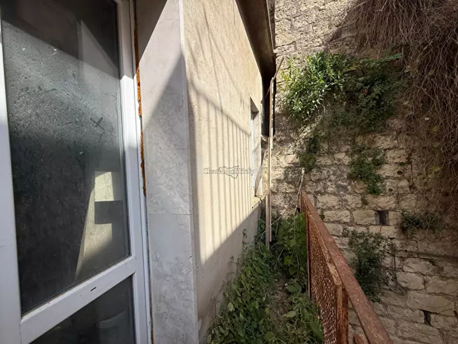 Immagine 24 di Casa indipendente in vendita  a Modica