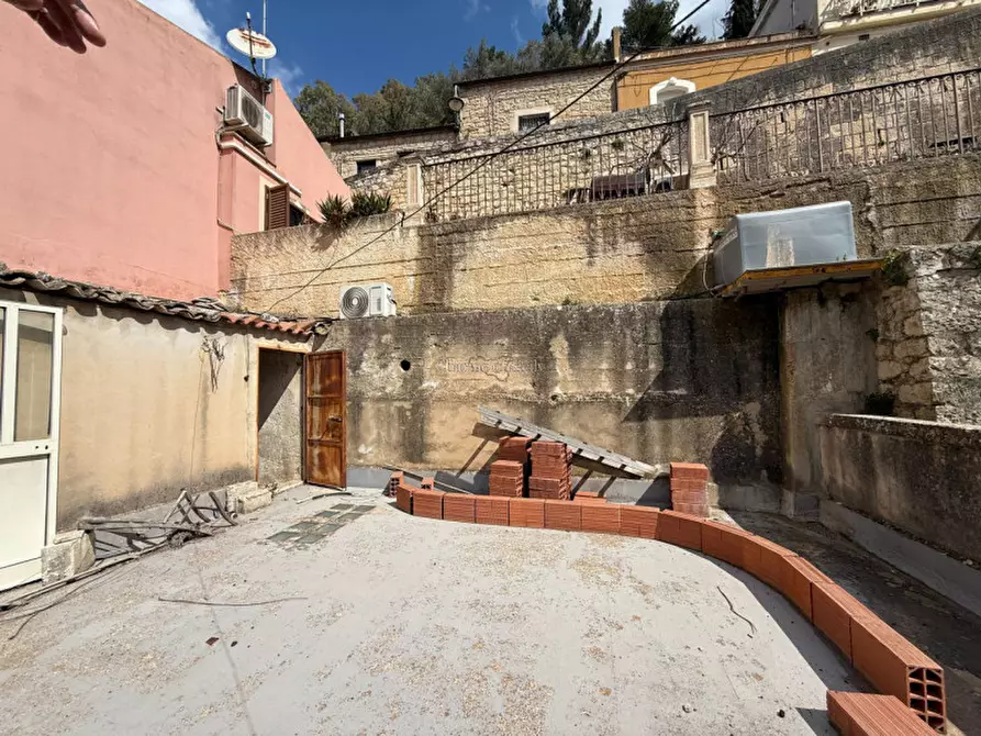 Immagine 29 di Casa indipendente in vendita  a Modica