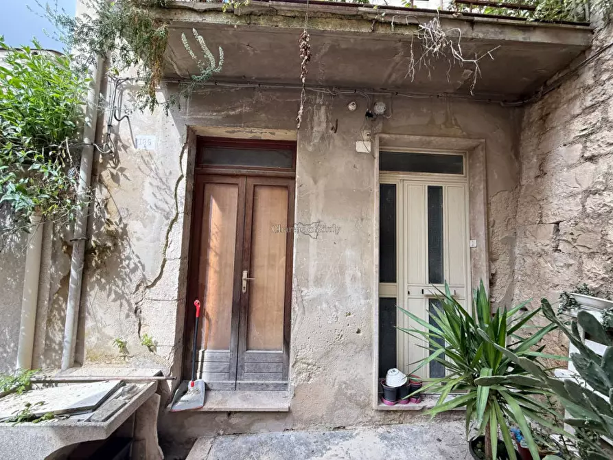 Immagine 34 di Casa indipendente in vendita  a Modica