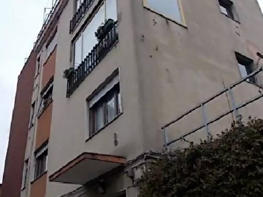 Immagine 3 di Appartamento in vendita  in Piazza del Mercato, 14 a Venezia