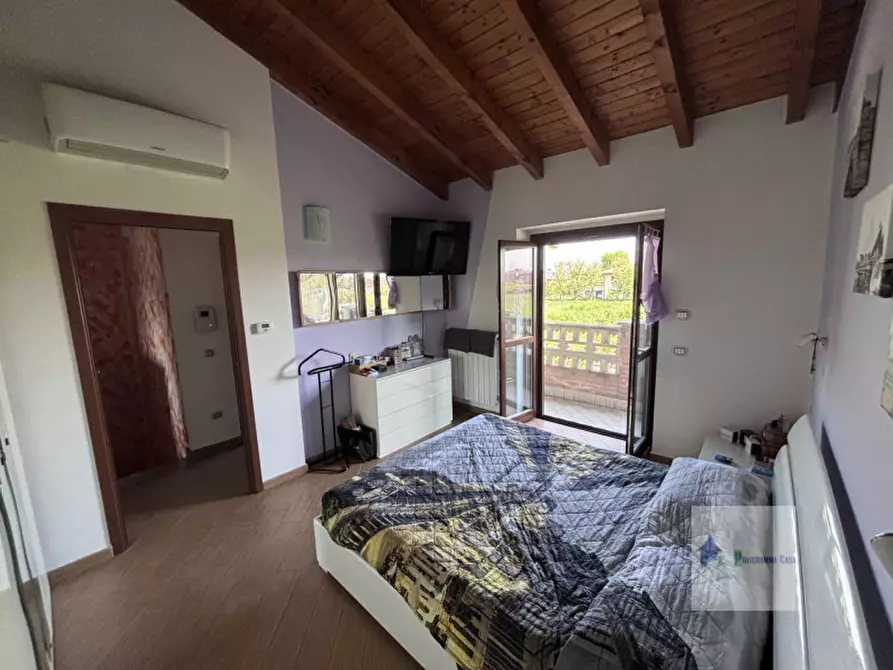 Immagine 18 di Villa in vendita  in Via John Fitzgerald Kennedy a Turbigo