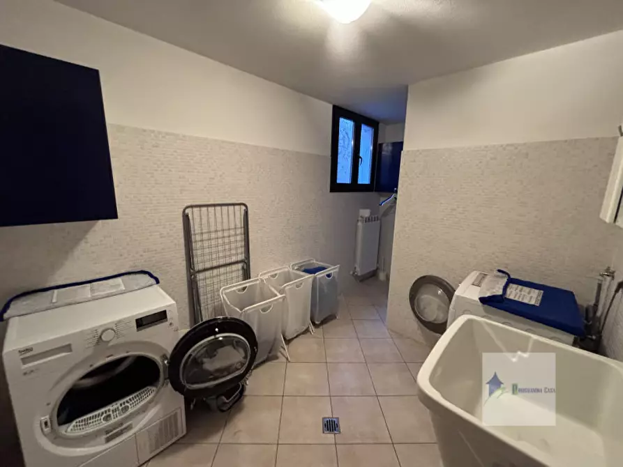 Immagine 36 di Villa in vendita  in Via John Fitzgerald Kennedy a Turbigo