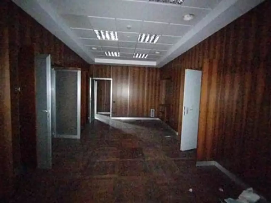 Immagine 4 di Ufficio in vendita  in F, Via Francesco Acri, 41, 88100 Catanzaro CZ, Italia a Catanzaro