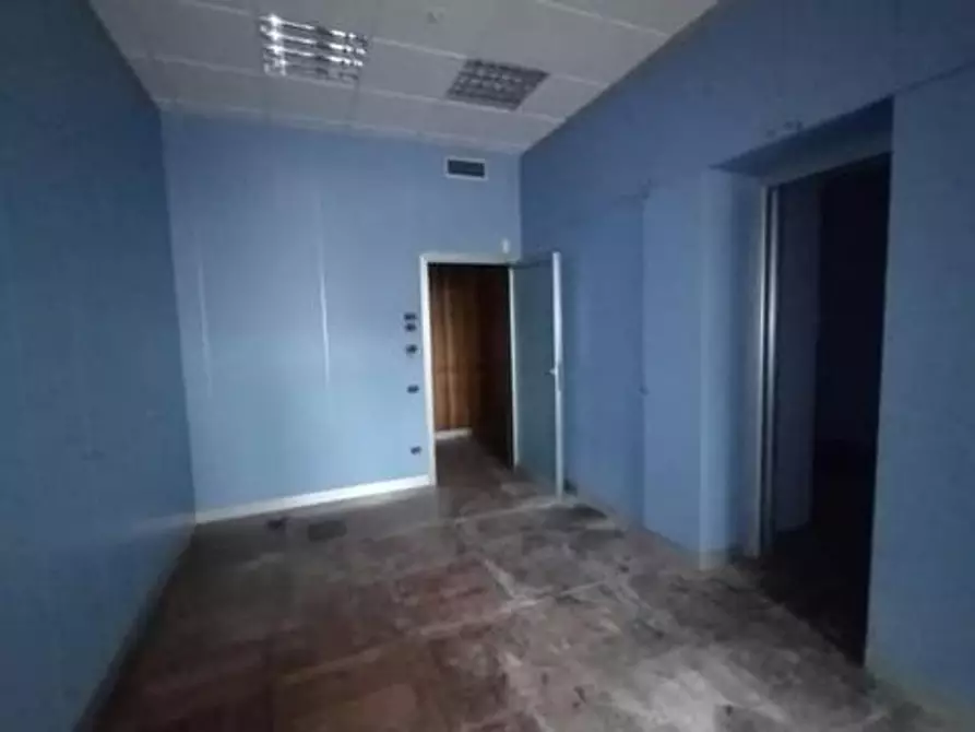 Immagine 7 di Ufficio in vendita  in F, Via Francesco Acri, 41, 88100 Catanzaro CZ, Italia a Catanzaro
