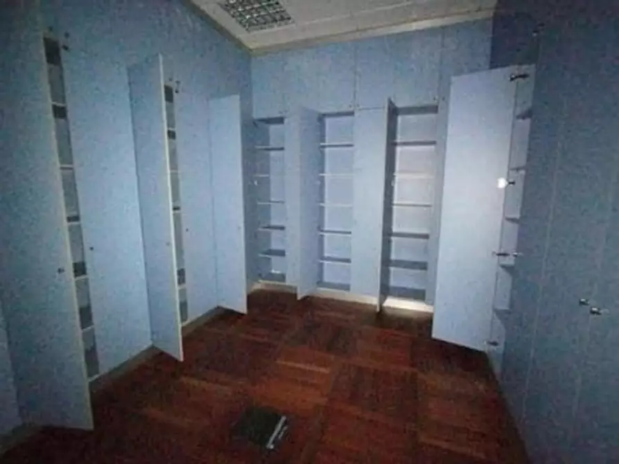 Immagine 8 di Ufficio in vendita  in F, Via Francesco Acri, 41, 88100 Catanzaro CZ, Italia a Catanzaro
