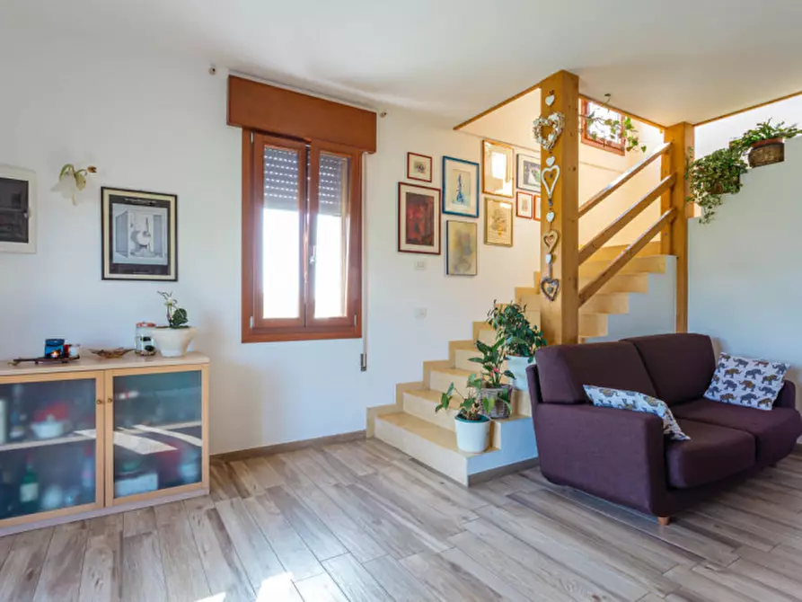 Immagine 7 di Casa indipendente in vendita  in VIA ROMA a Pozzonovo