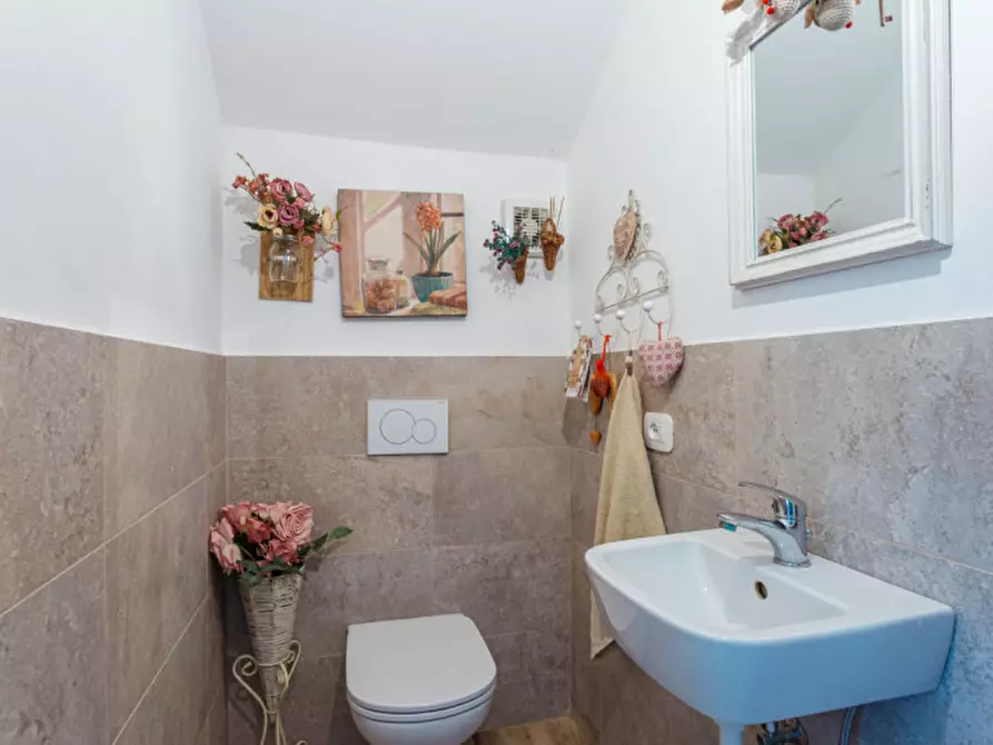 Immagine 12 di Casa indipendente in vendita  in VIA ROMA a Pozzonovo