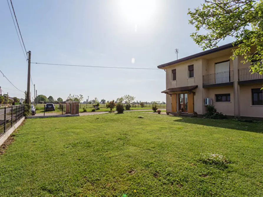 Immagine 68 di Casa indipendente in vendita  in VIA ROMA a Pozzonovo