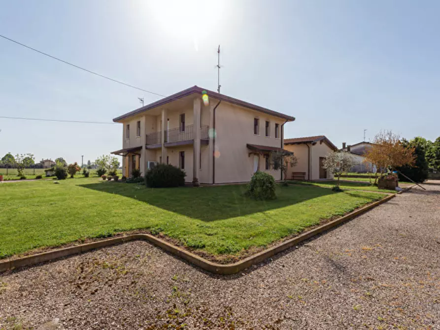 Immagine 70 di Casa indipendente in vendita  in VIA ROMA a Pozzonovo
