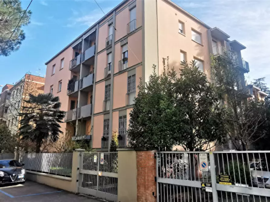 Immagine 1 di Appartamento in affitto  in Murri Alta Vicinanze Giardini Margherita a Bologna