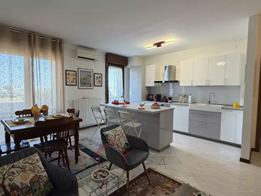 Immagine 4 di Appartamento in vendita  in Via Verona a Albignasego