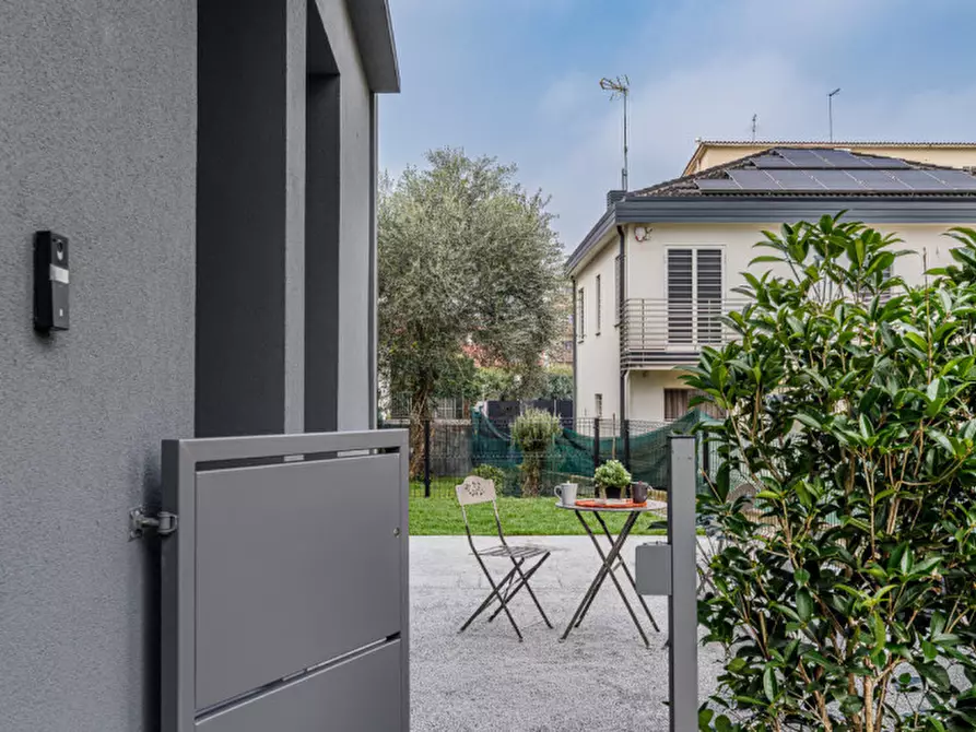 Immagine 1 di Appartamento in vendita  in Via Bartolomeo Panizza 43 a Vicenza