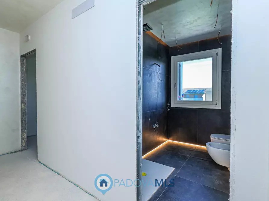 Immagine 30 di Casa bifamiliare in vendita  in Via Podrecca, 29 a Abano Terme