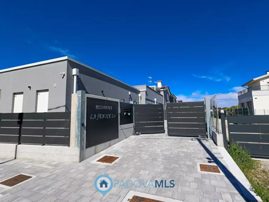 Immagine 38 di Casa bifamiliare in vendita  in Via Podrecca, 29 a Abano Terme