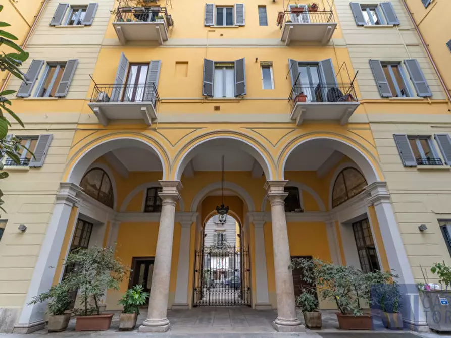 Immagine 3 di Appartamento in vendita  in VIA VIGEVANO, 6 a Milano