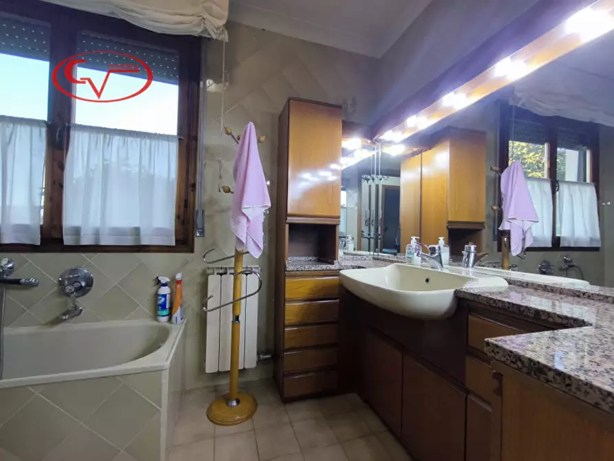 Immagine 18 di Villetta a schiera in vendita  in Via Maestri del Lavoro a San Giovanni Valdarno