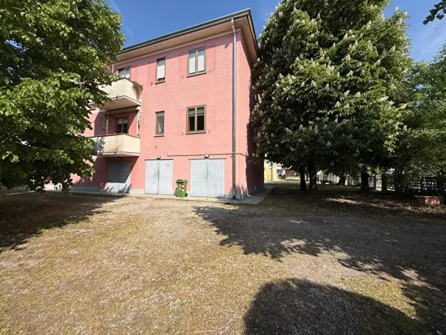 Immagine 1 di Appartamento in vendita  in Via Marconi, n.24, Villa Poma a Borgo Mantovano