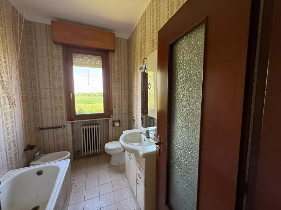 Immagine 18 di Appartamento in vendita  in Via Marconi, n.24, Villa Poma a Borgo Mantovano