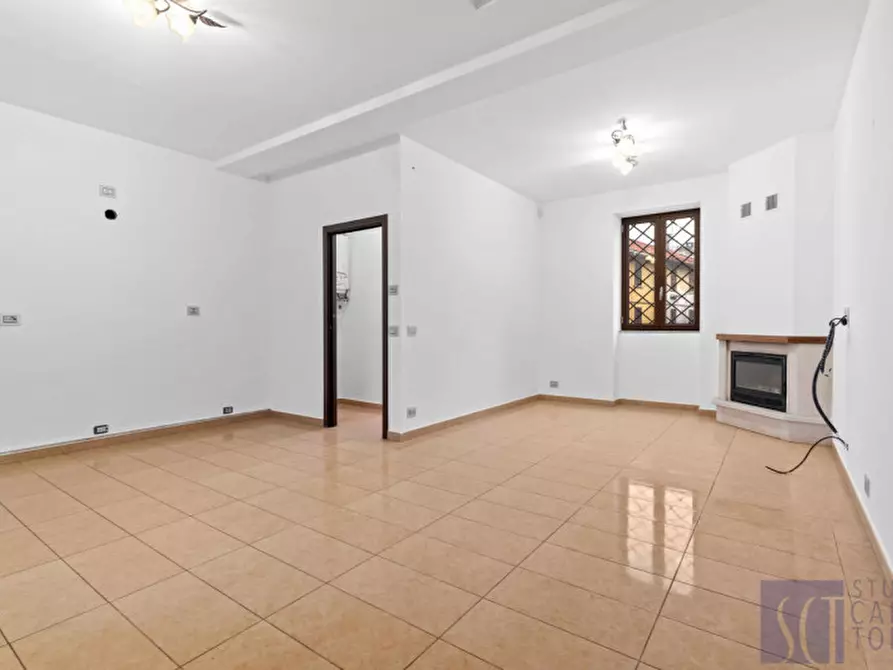 Immagine 3 di Villa in vendita  in Via Luciano Manara, 21 a San Giuliano Milanese