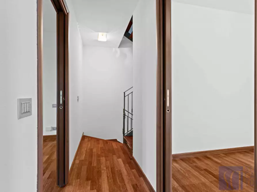 Immagine 18 di Villa in vendita  in Via Luciano Manara, 21 a San Giuliano Milanese