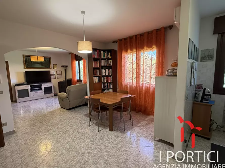 Immagine 5 di Casa bifamiliare in vendita  in Via Gorizia a Salzano