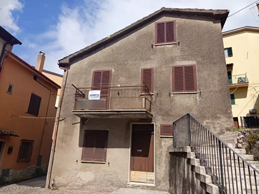 Immagine 2 di Appartamento in vendita  in Via delle Cascine a Monteflavio