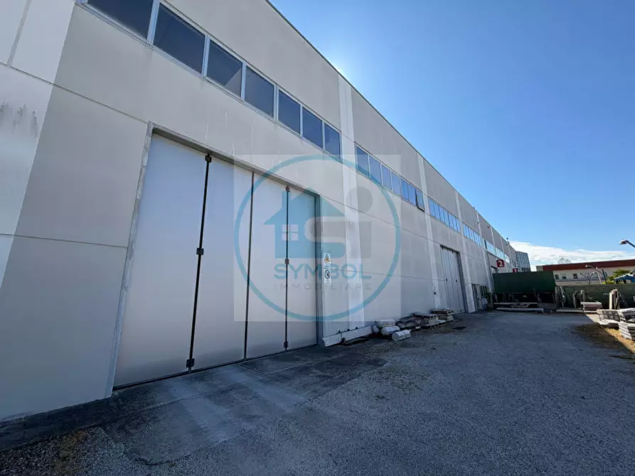 Immagine 3 di Capannone industriale in vendita  in Via Noalese a Noale